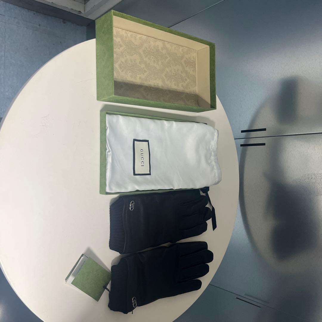 小物 GUCCI Leather Gloves With Interlocking G