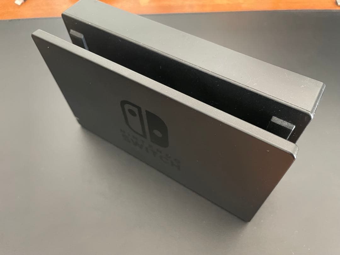 Nintendo Switch 本体+ケース付き