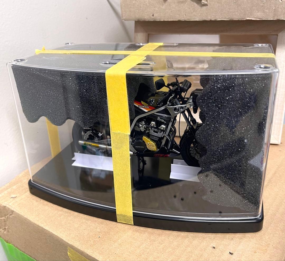 タミヤCBR400F 佐田ビルダーズオマージュ塗装済み完成品