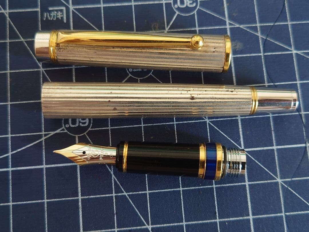 廃番 パイロット グランセスターリングシルバー ストライプ 万年筆 中字 中古