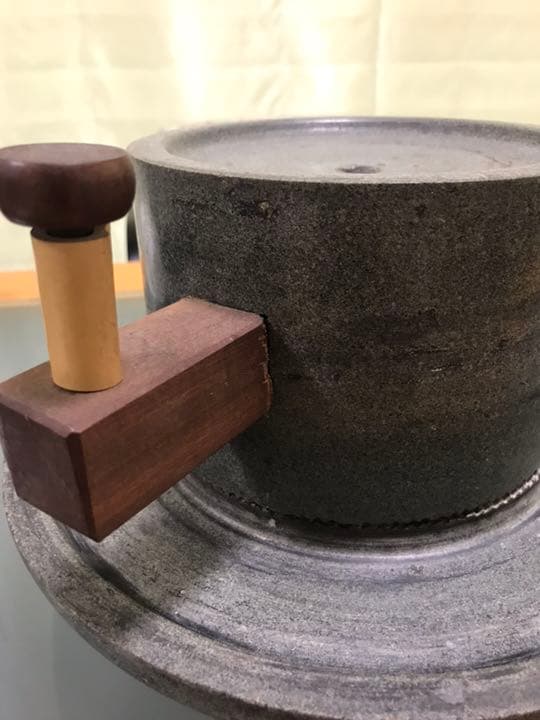 抹茶ひき臼