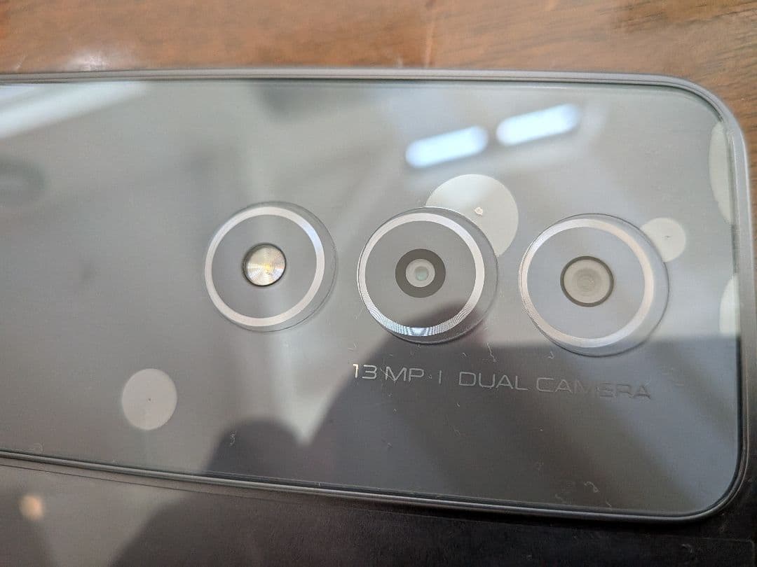 利用少な目の美品 NEC LAVIE T14本体＋12,000円相当の付属品付