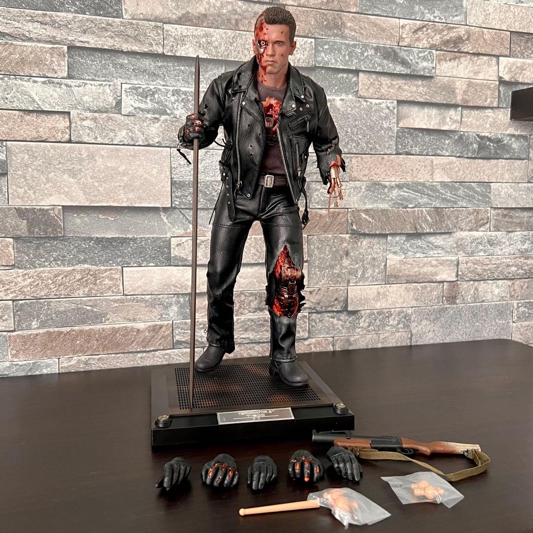 ホットトイズ ターミネーター T-800 バトルダメージ ムービーマスターピース