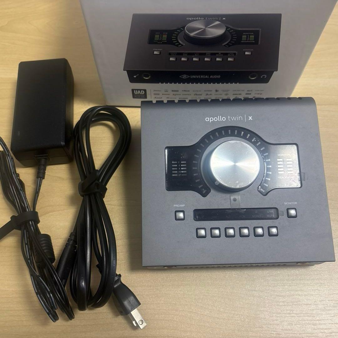Apollo Twin X Thunderbolt インターフェイス　QUAD