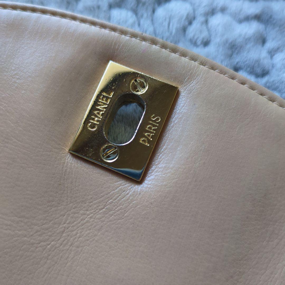 CHANEL シャネル キルティングショルダーバック ヴィンテージ　ベージュ