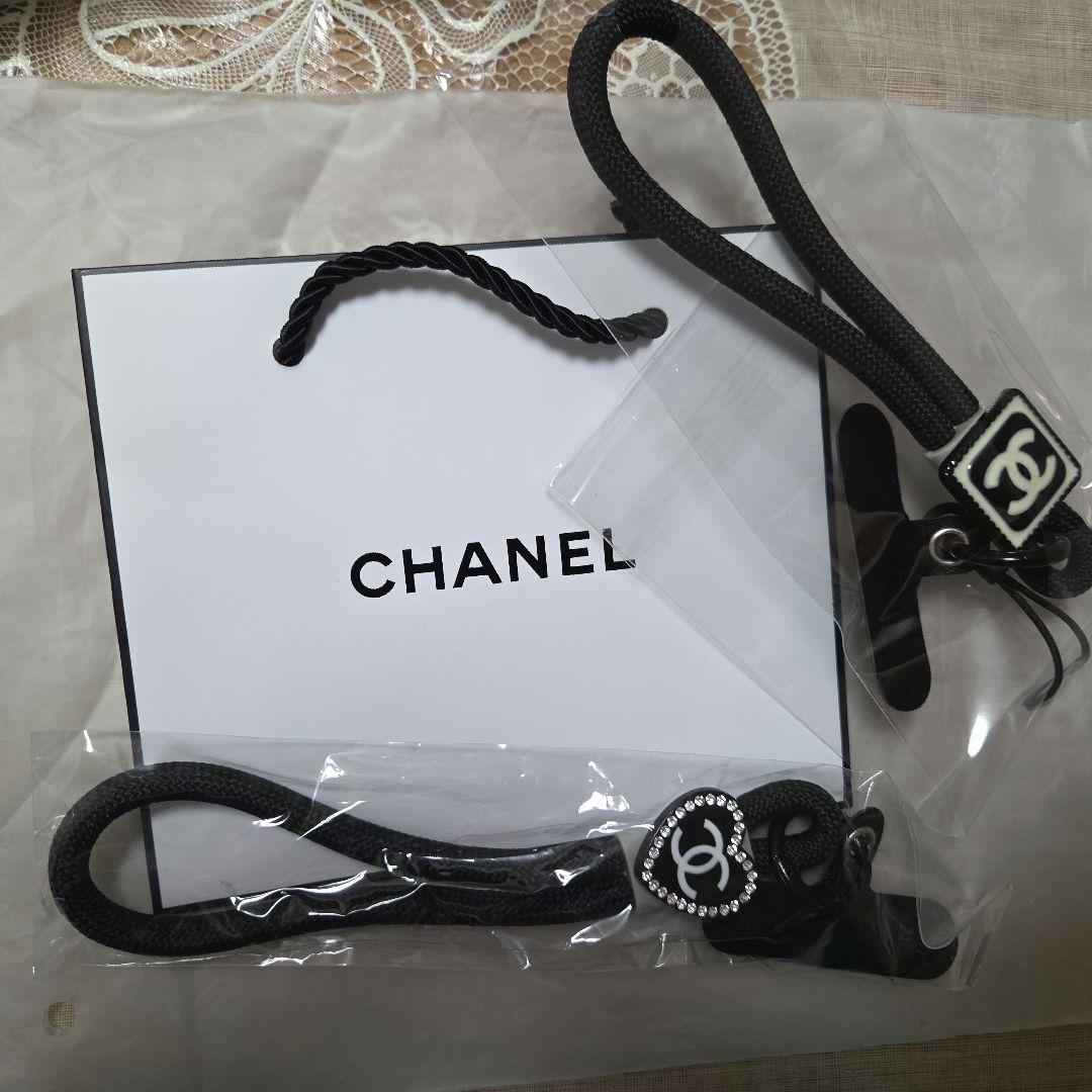 新品未使用男女ペア２本ノベルティシャネルCHANEL携帯ストラップ送料無料