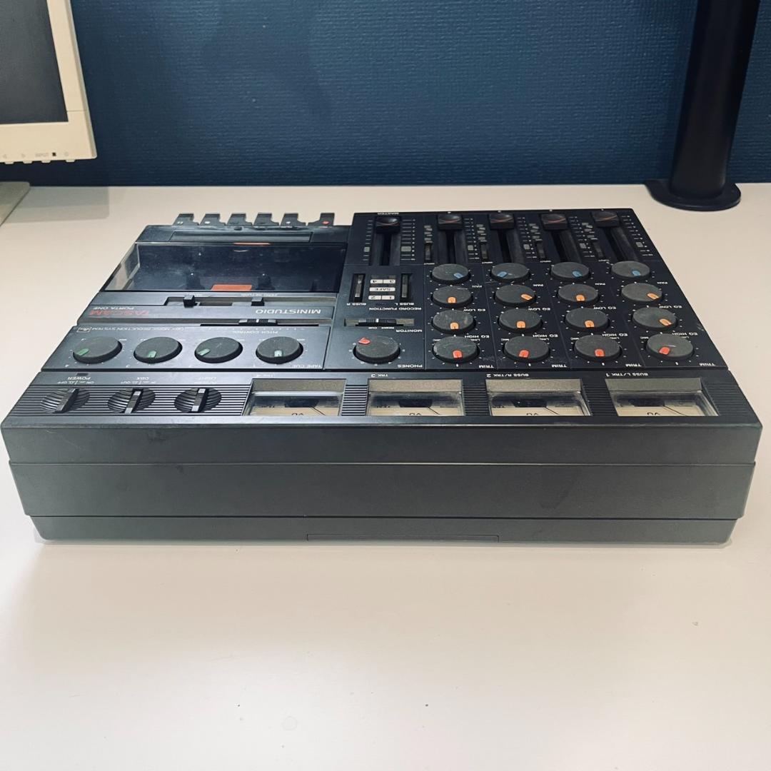 TASCAM PORTA ONE 動作未確認