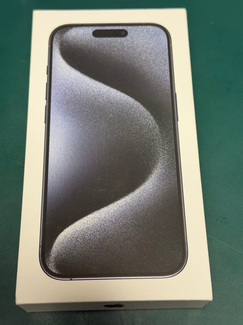 美品！iPhone 15Pro 256g SIMフリー ブルーチタニウム