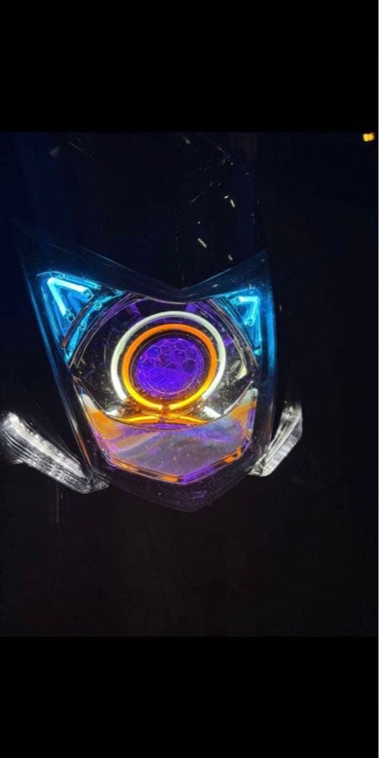 シグナスx3型デビルアイ　ヘッドライト