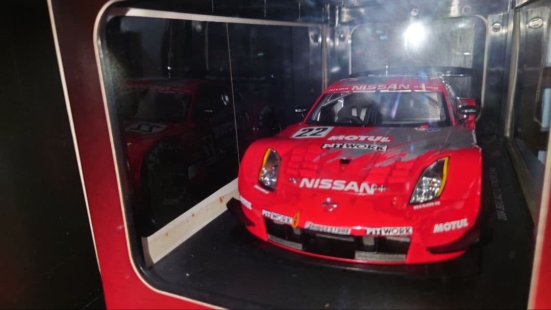autoart 1/18 日産 フェアレディZ MOTUL 2004