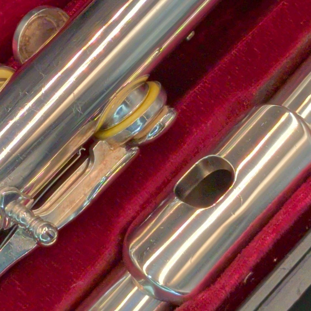 フルート　調整済　ヤマハ　YFL311（頭部管銀製Eメカ仕様銀メッキ仕上げ）