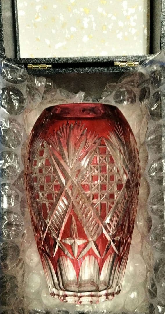 KAGAMI CRYSTAL花瓶