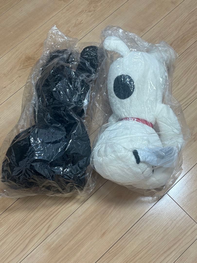 KAWS スヌーピー　ぬいぐるみ　大　2体セットユニクロ