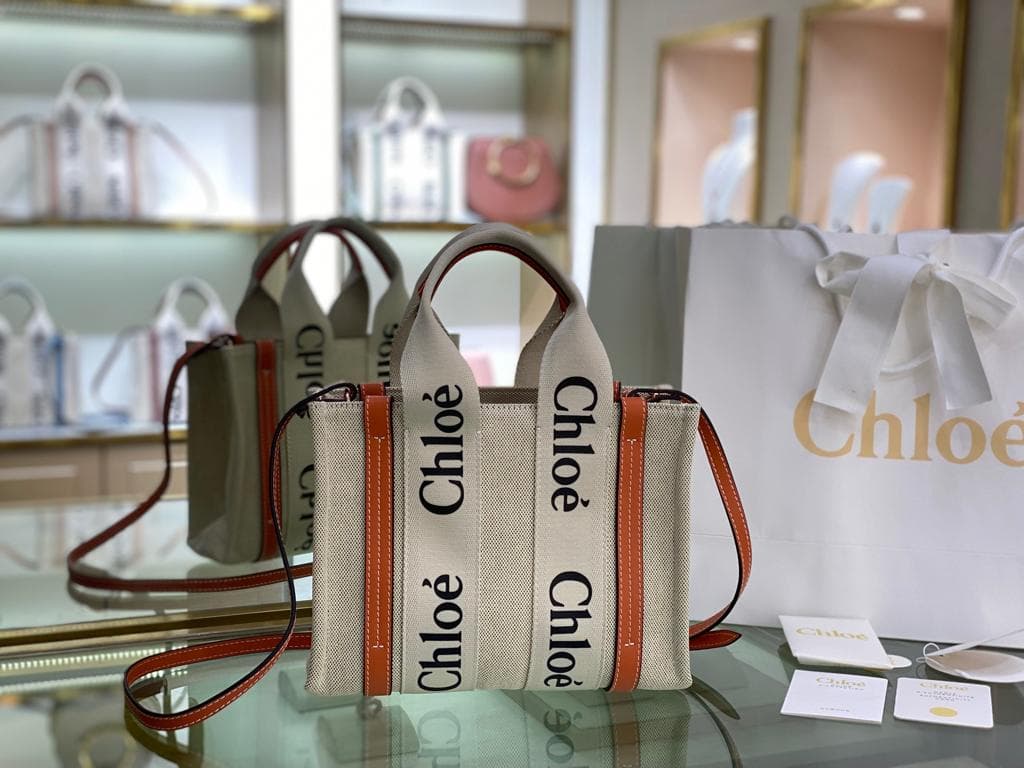 Chloé ロゴ入りミニトートバッグ ベージュ/オレンジ
