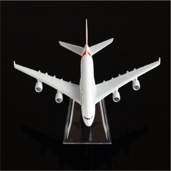 航空機レプリカ エミレーツ航空