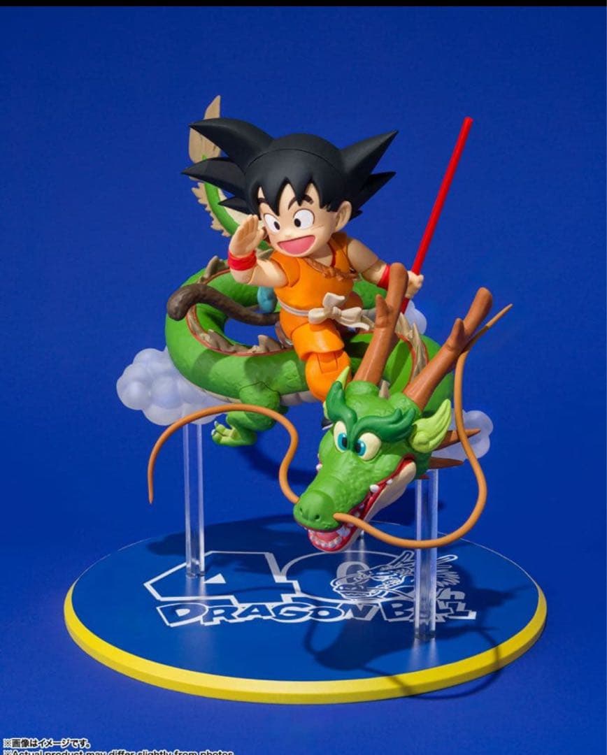 ドラゴンボール 孫悟空 & ドラゴン 40周年記念フィギュア