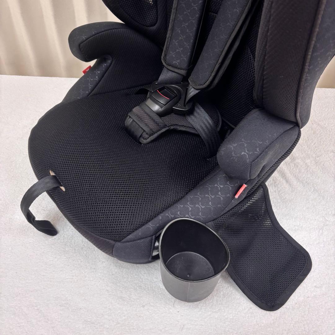 クリーニング済☆美品☆1〜11才まで　アップリカ　エアグルーヴ　プラス　ブラック