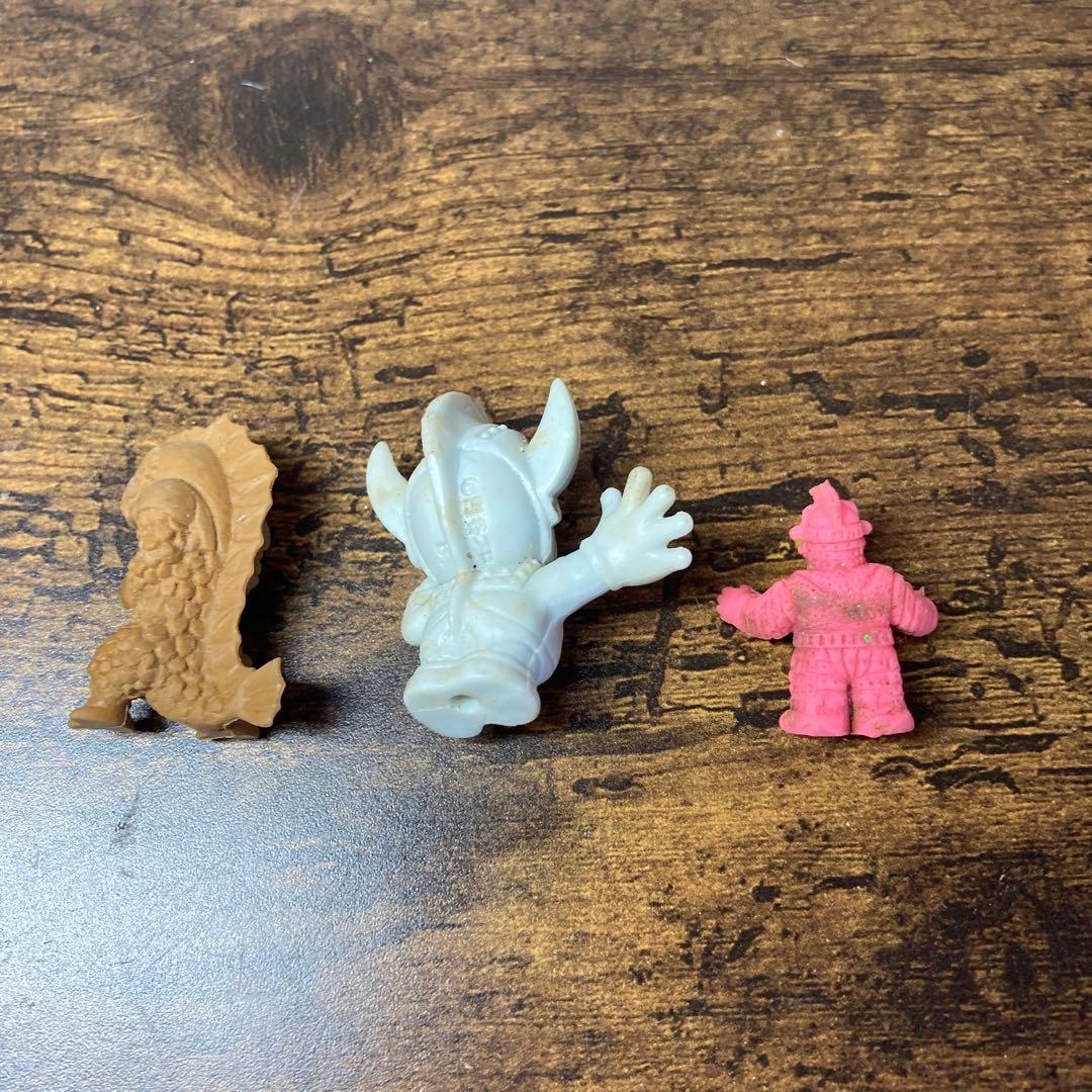 E-壁 【希少】ウルトラマン 怪獣 消しゴム まとめ売り セット 12点