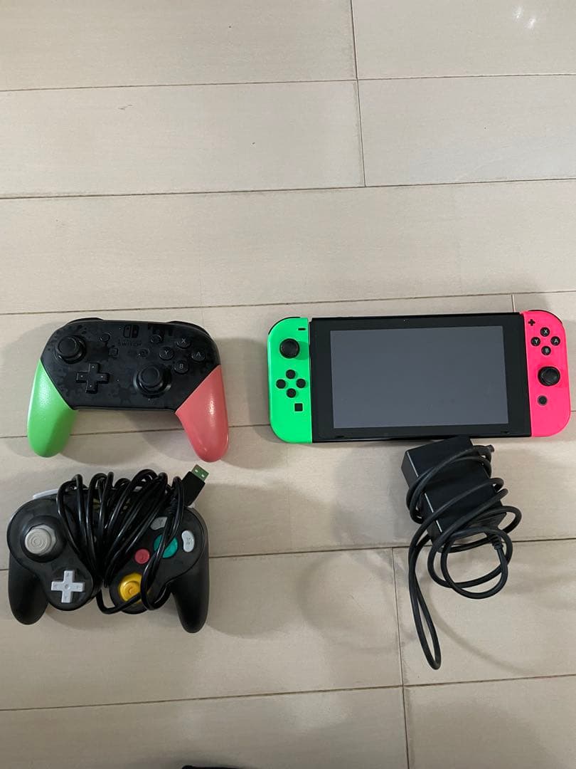 Nintendo Switch 本体 ネオンピンク・グリーン