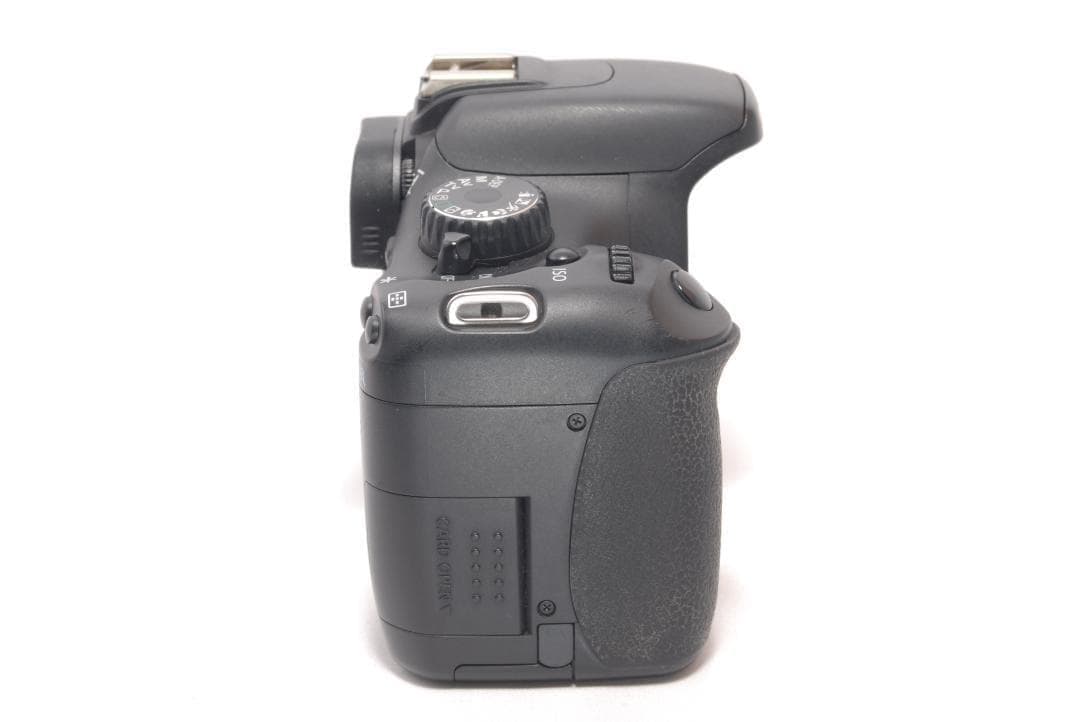 ⭐️届いてすぐ使える⭐️Canon Kiss X4 キャノン　デジタル一眼