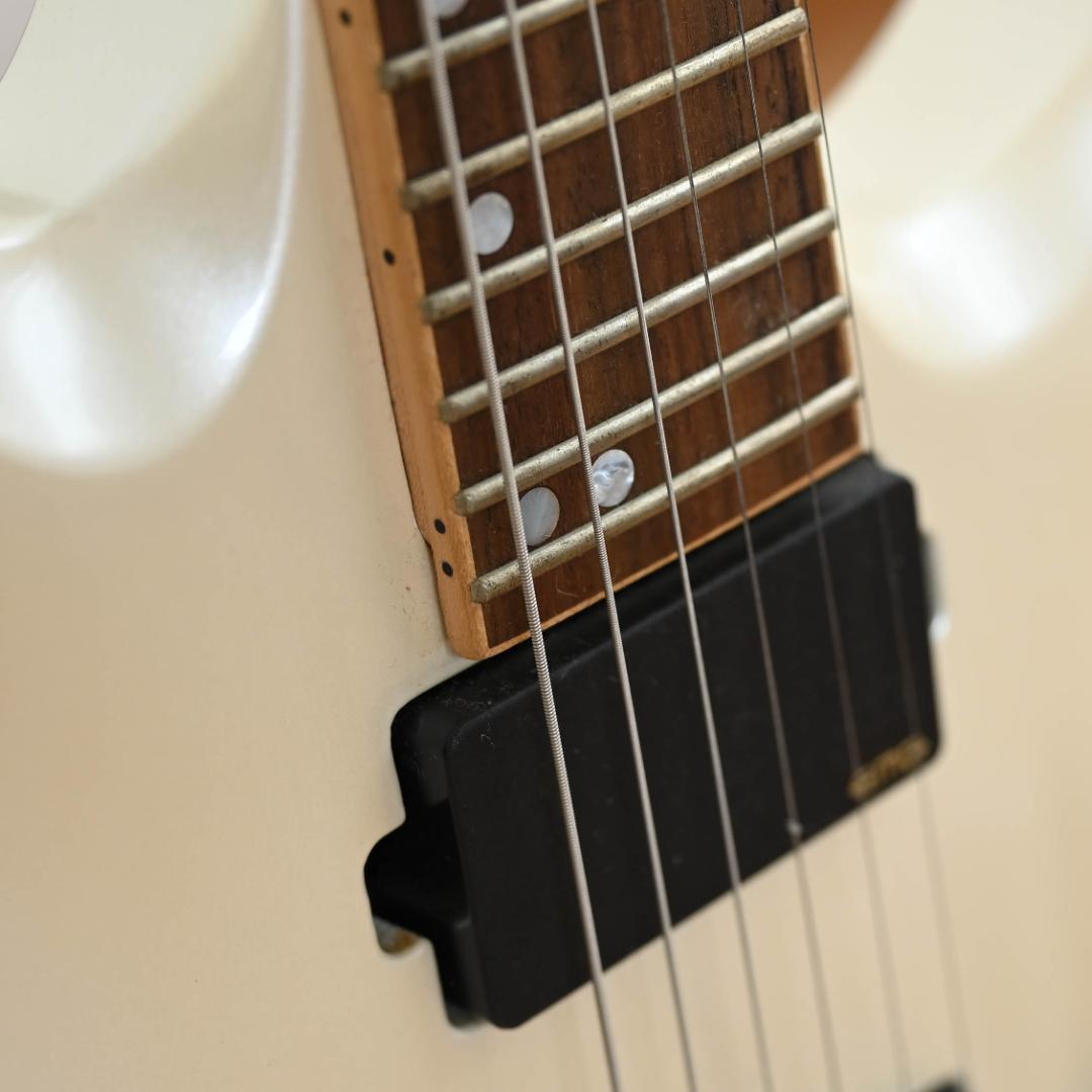 Cort VIVA Custom コルト 白 ホワイト エレキギター G007