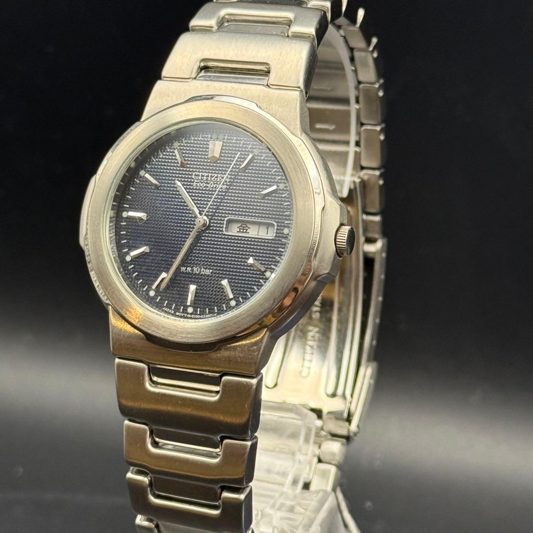 デッドストック CITIZEN Eco-Drive E100 メンズ 稼働品