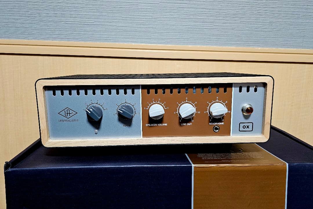 アンプ Universal Audio OX
