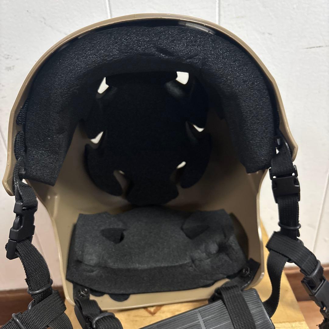 米軍　PT HELMET A−BRAVO トレーニング ヘルメット　MEDIUM