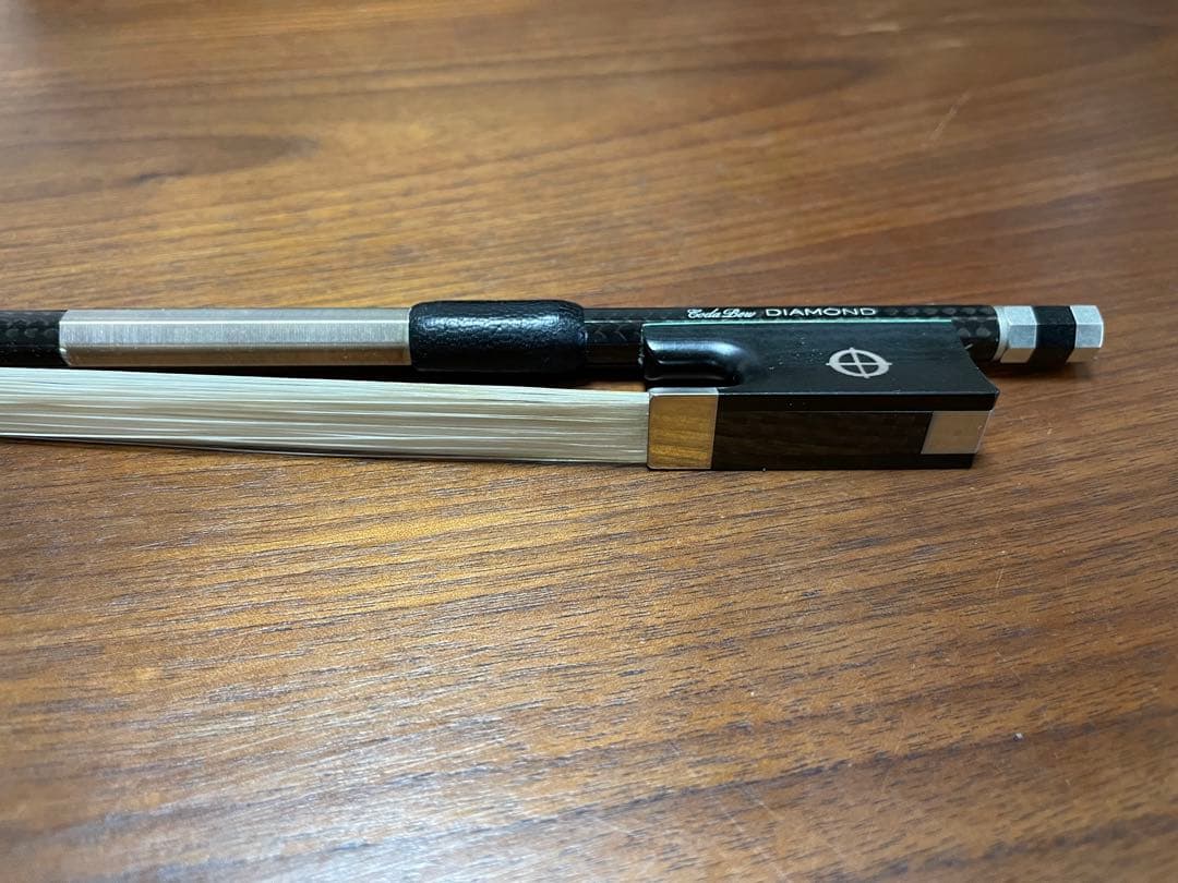 バイオリン弓　CodaBow Diamond SX 4/4