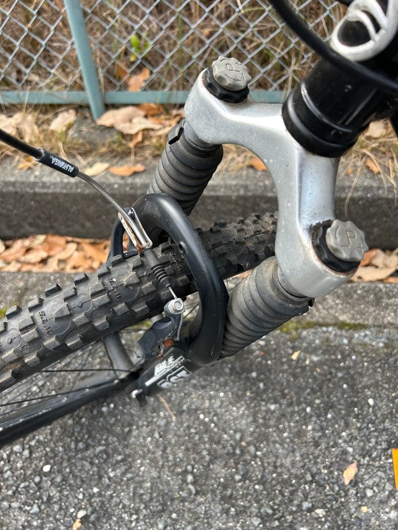 ソ連人様　giant マウンテンバイク Acid in the sky