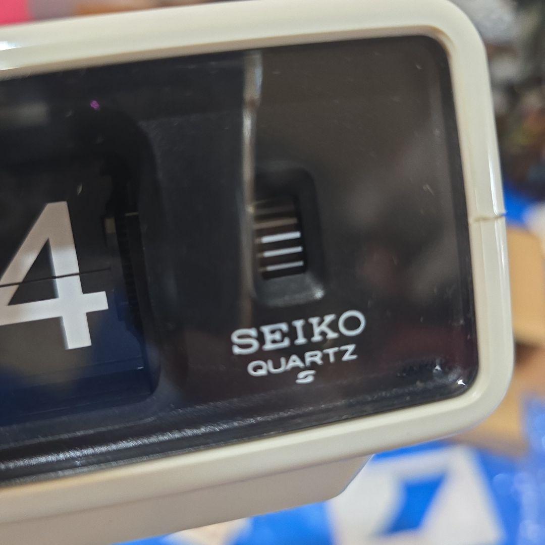 SEIKO QN407C パタパタ時計 新品