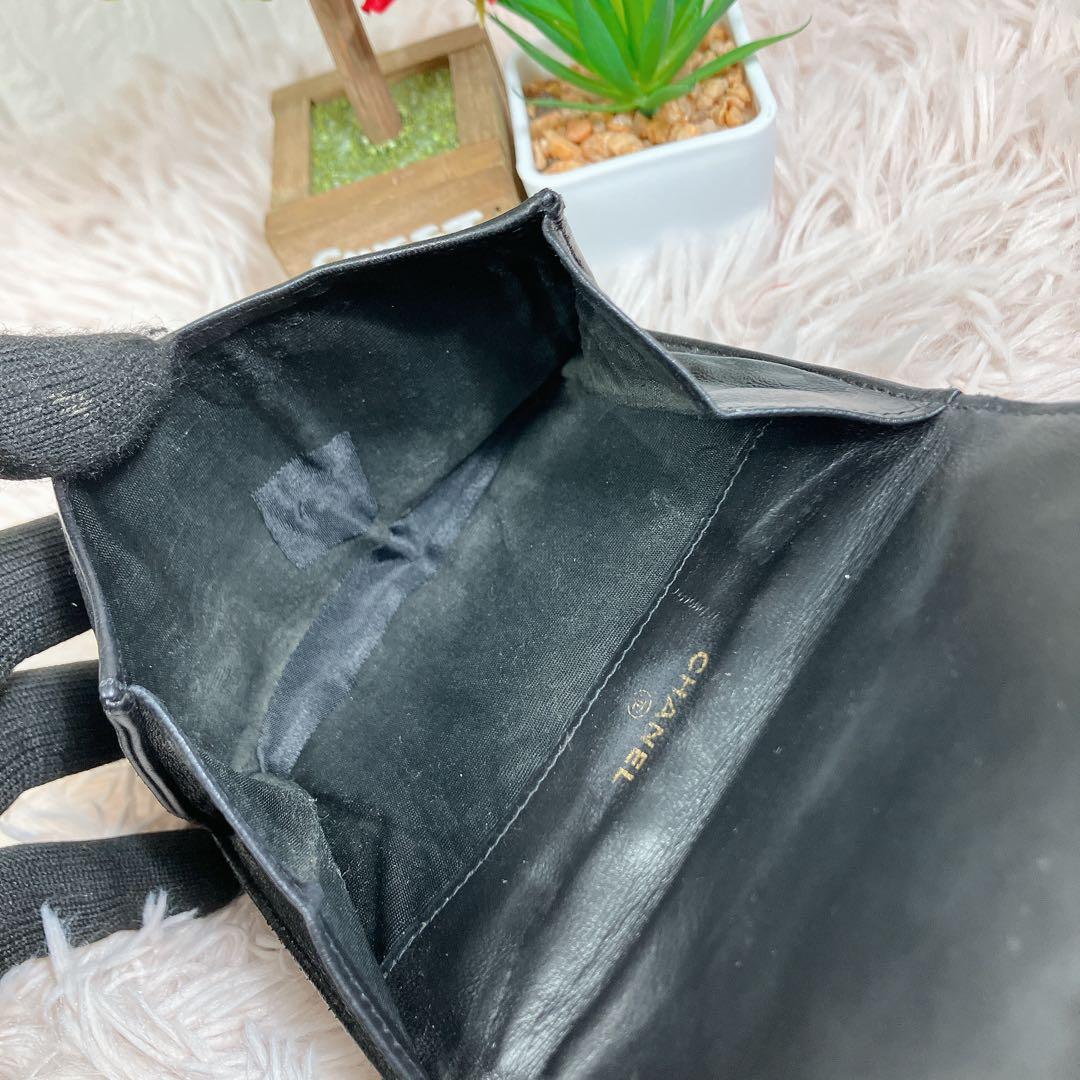 CHANEL シャネル ココ ラムレザー 二つ折り ブラック Wホック