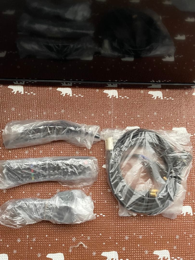 ジョワイユ24型地上•BS•110度CSデジタルハイビジョンTV:分波器、同梱