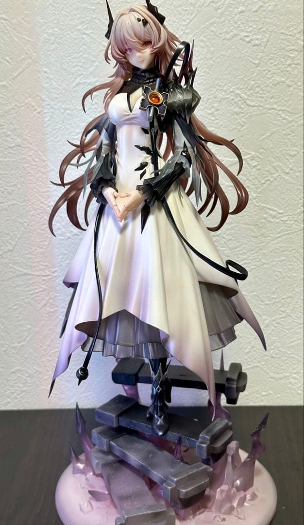 箱破損　アークナイツ　魔王　1/7フィギュア