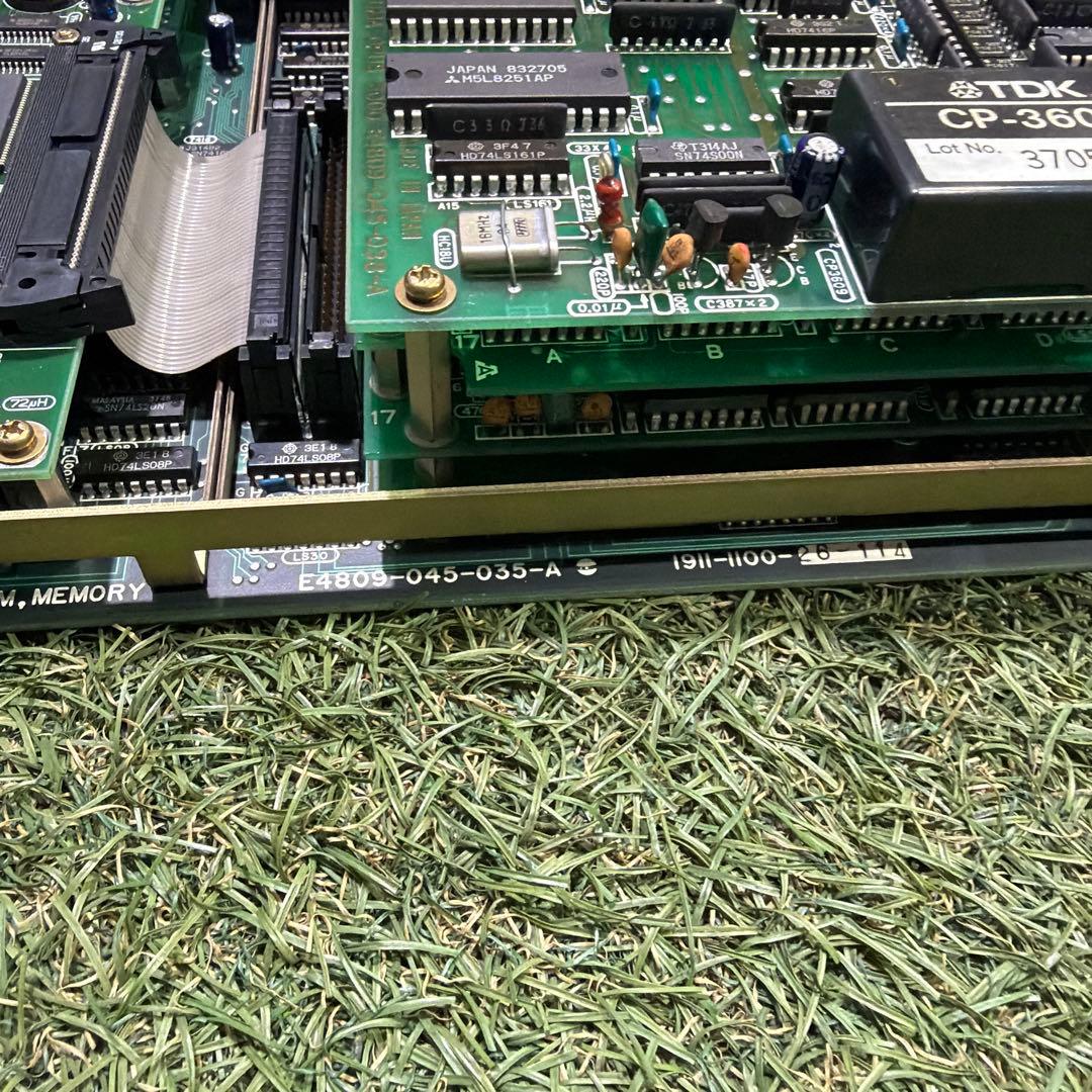 マザーボード Okuma Opus 5000 BOARD E4809-045-035-A