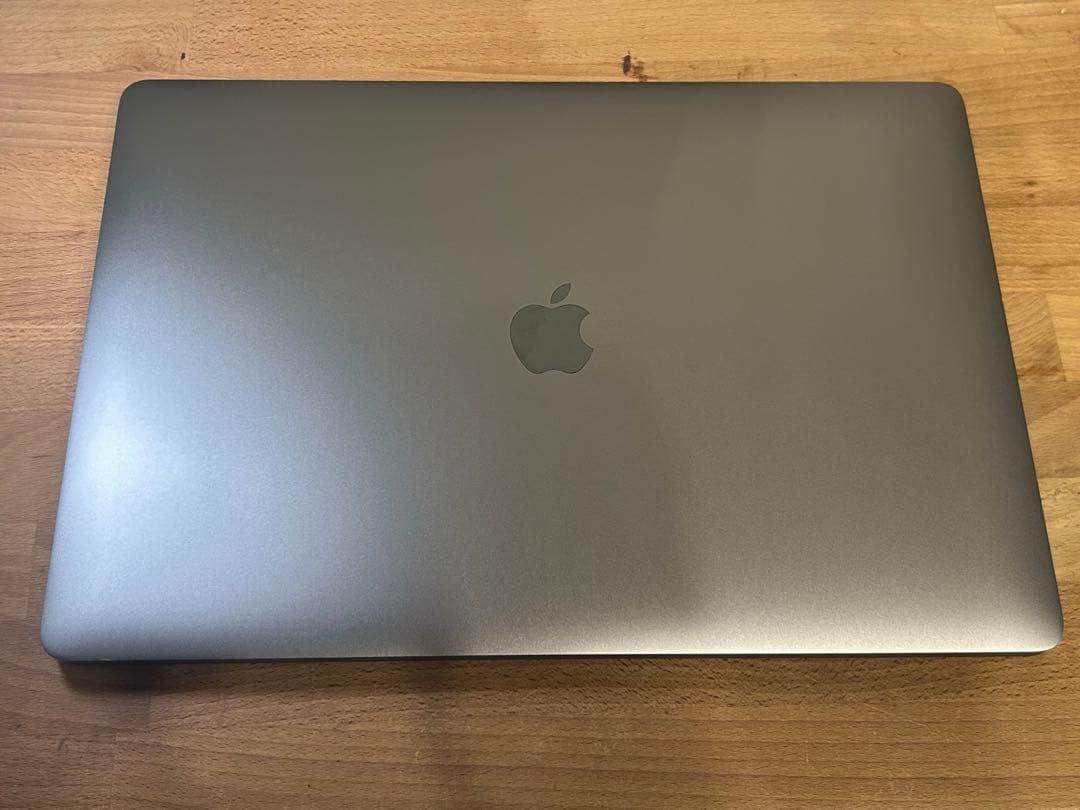 MacBook Pro 15インチ 2018 32GB / 500GB