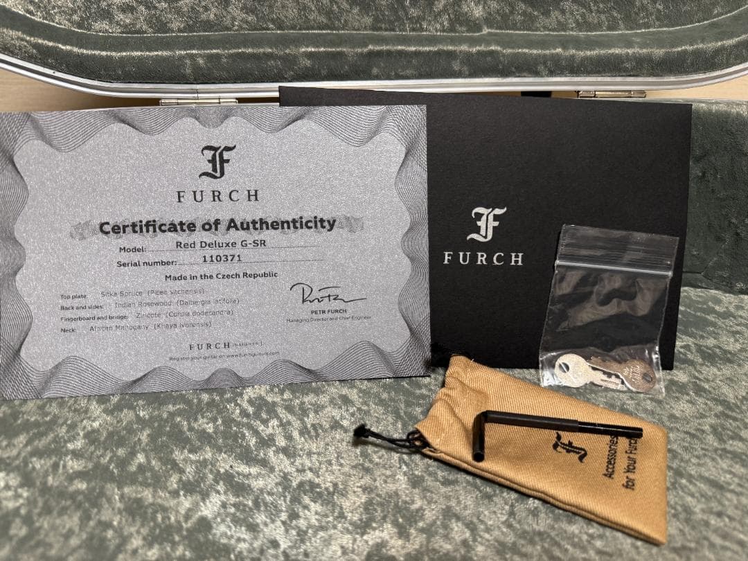 Furch Red Deluxe G-SR フォルヒギター レッドデラックス