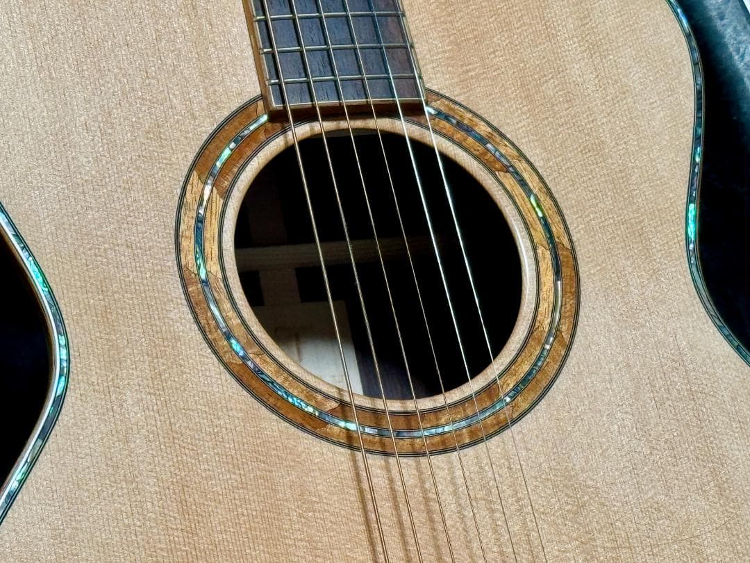 Furch Red Deluxe G-SR フォルヒギター レッドデラックス