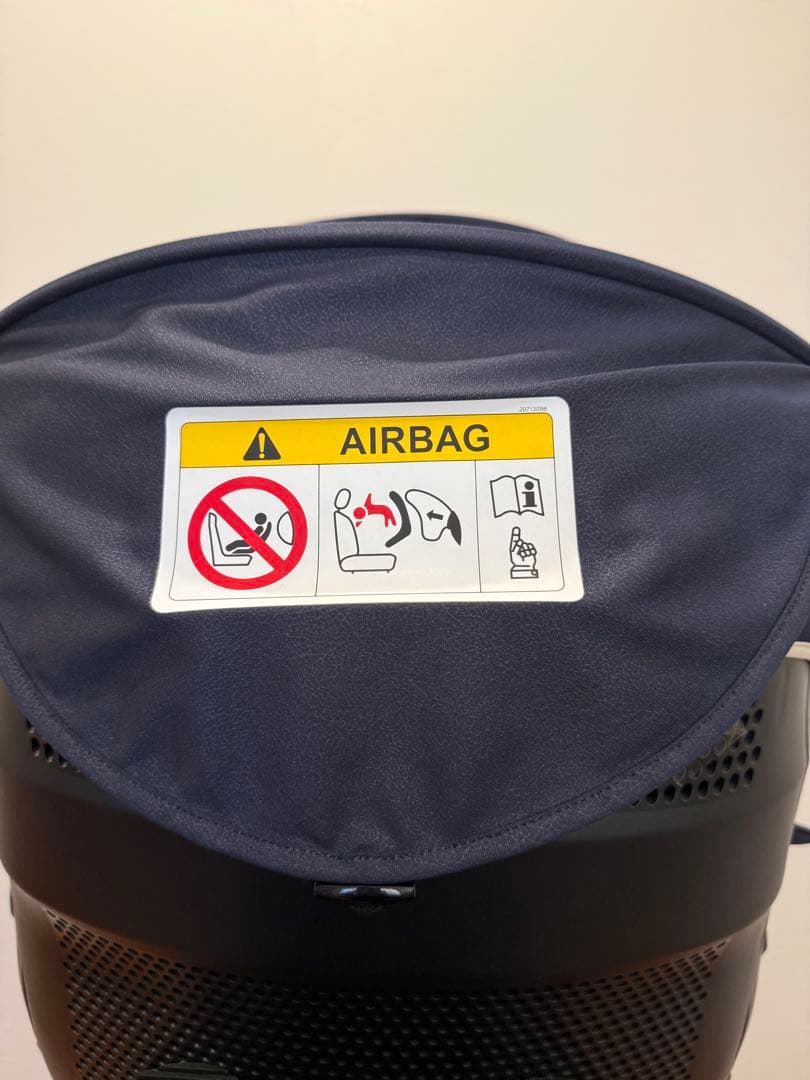 エールベベ クルット5i グランス グランネイビー　ISOFIX