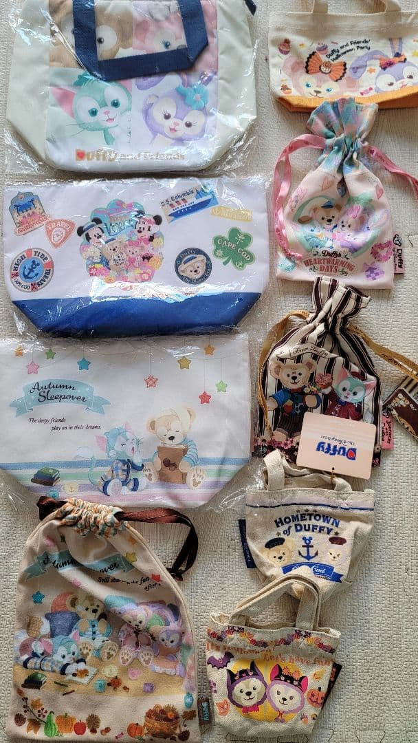 ダッフィー　グッズ　まとめ売り