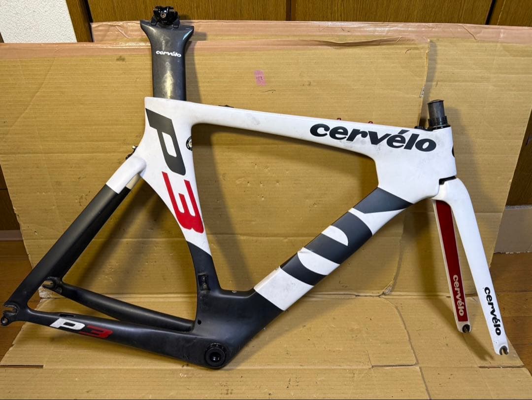 cmdrvelo p3 カーボンフレーム TTバイク ロードバイク サーヴェロ