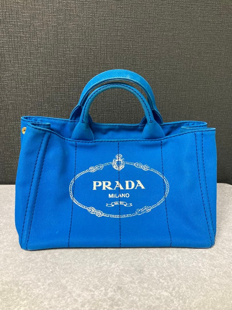 PRADA 青 カナパ ハンドバッグ