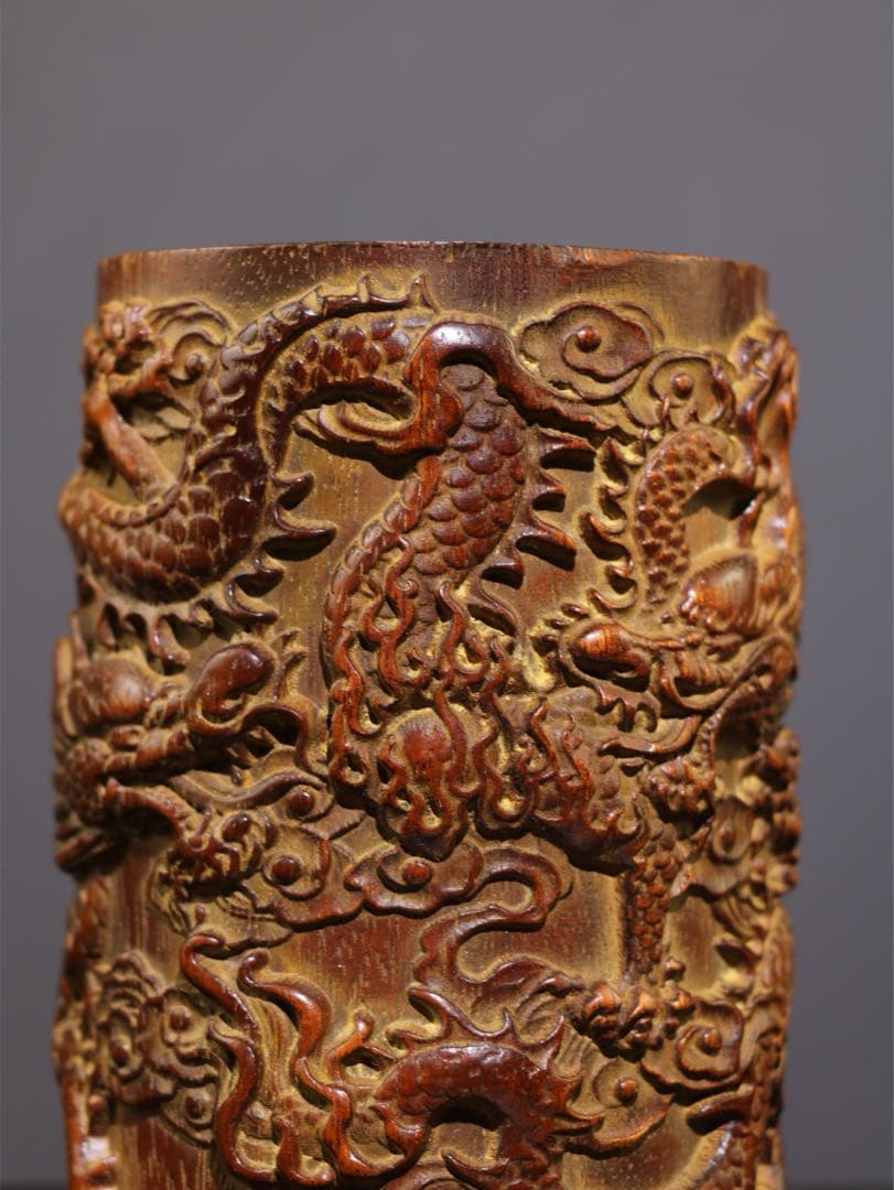 珍蔵　文房具　筆筒 天然　双龍　竹彫り　時代物　文房具　古美術　インテリア　美品