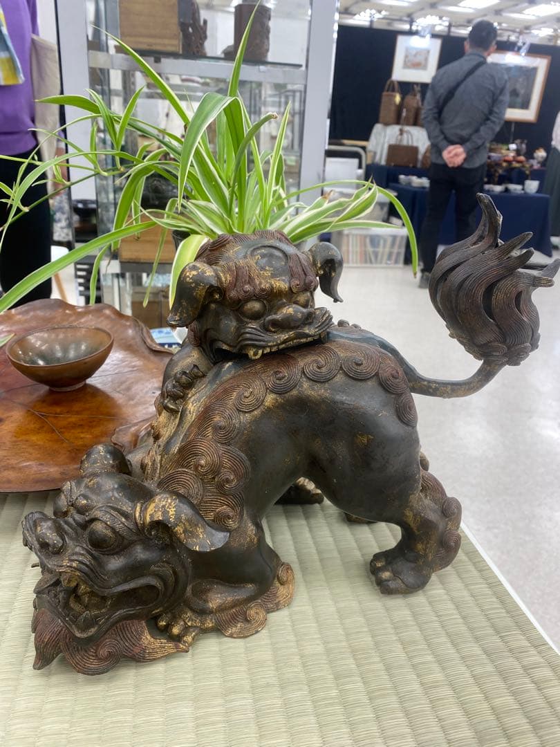 鍍金古銅獅子香爐