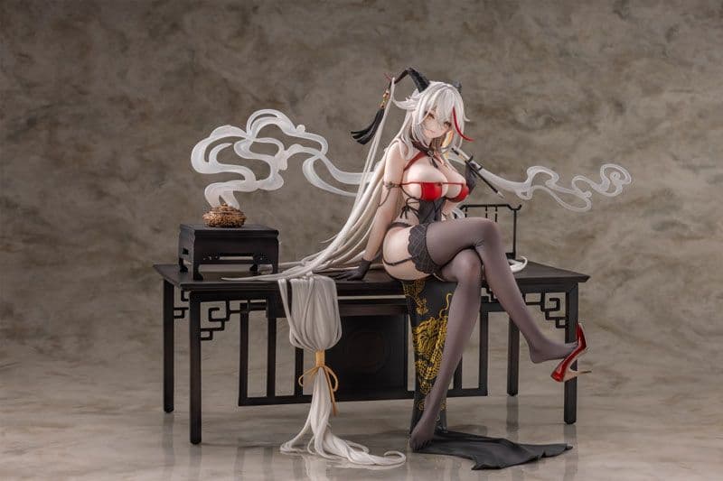 月*き様 アズールレーン エーギル 祥雲に昇る金龍 フィギュア