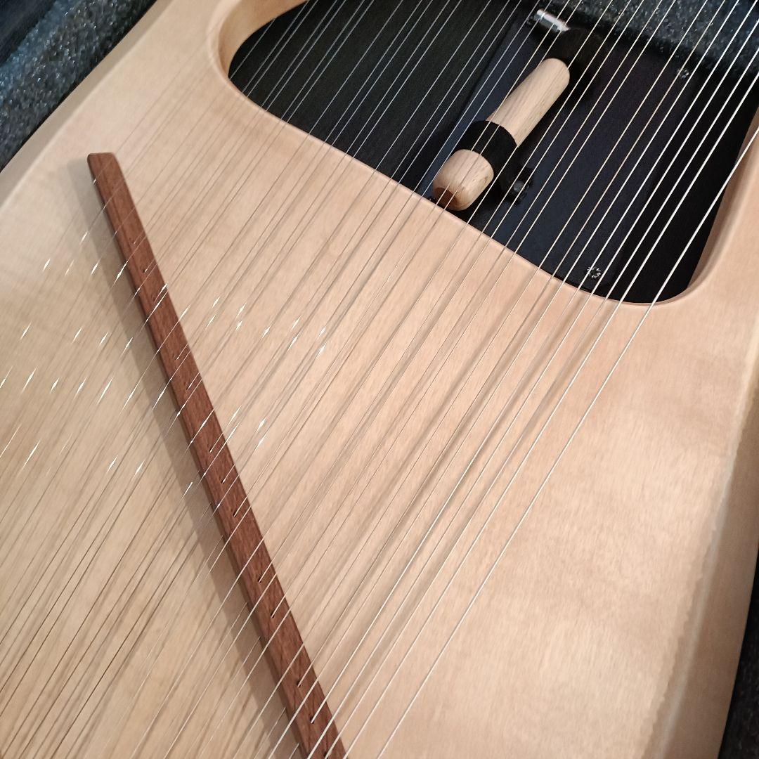 【ほぼ未使用】アウリス 35弦 ライアー　ライヤー　ハープ 竪琴　弦楽器