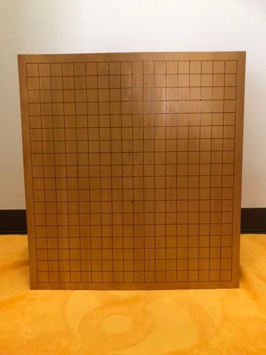 ☆美品☆ 碁盤　本榧足付き(桐蓋、布盤覆い付き)