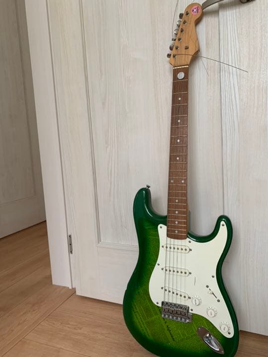 エレキギター ストラトキャスター