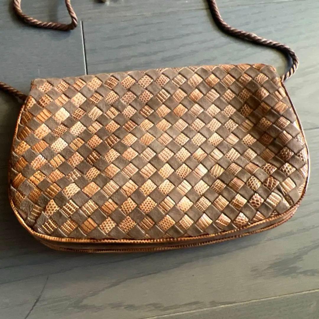 BOTTEGA VENETAショルダーバック　ブラウン