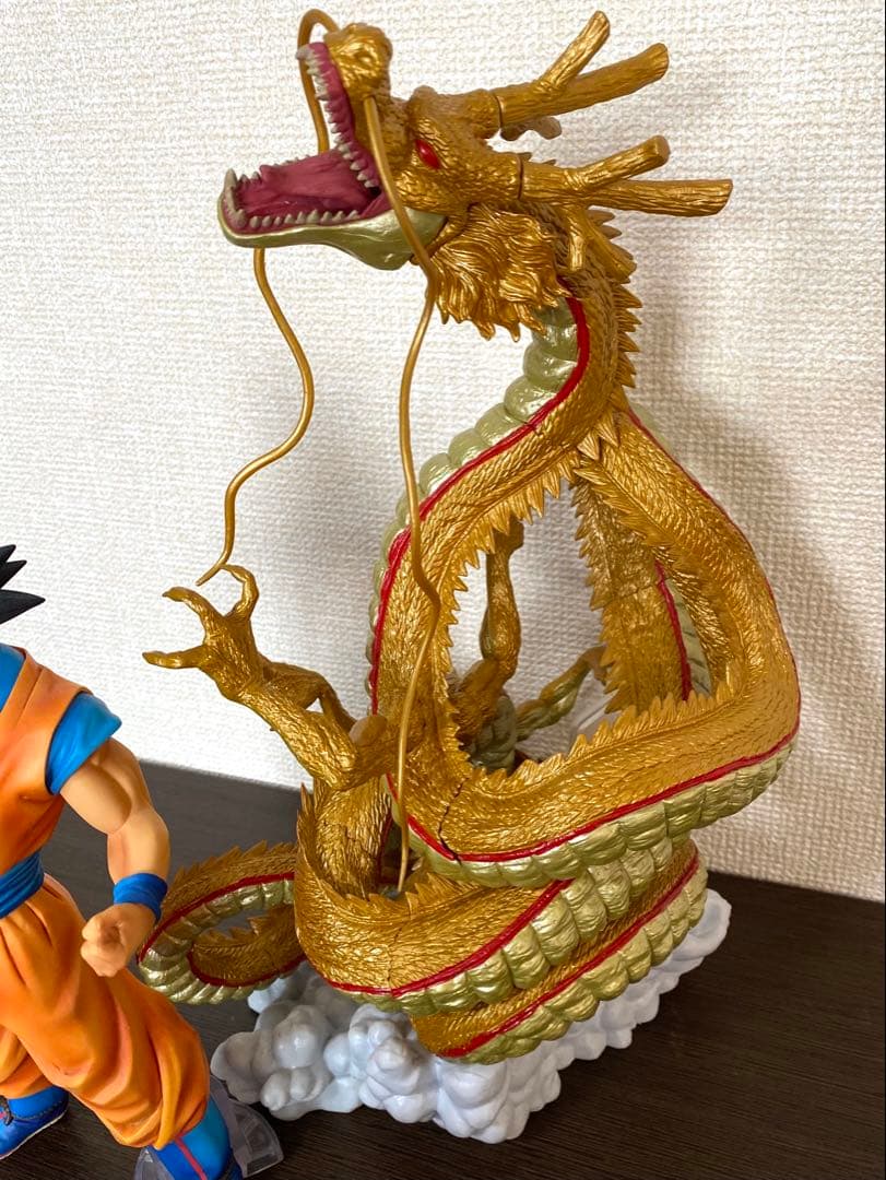 ドラゴンボール　黄金神龍　シェンロン　フィギュア 海外限定